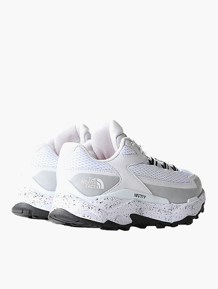 MyRunway Shop The North Face White & Black Vectiv Taraval Hiking